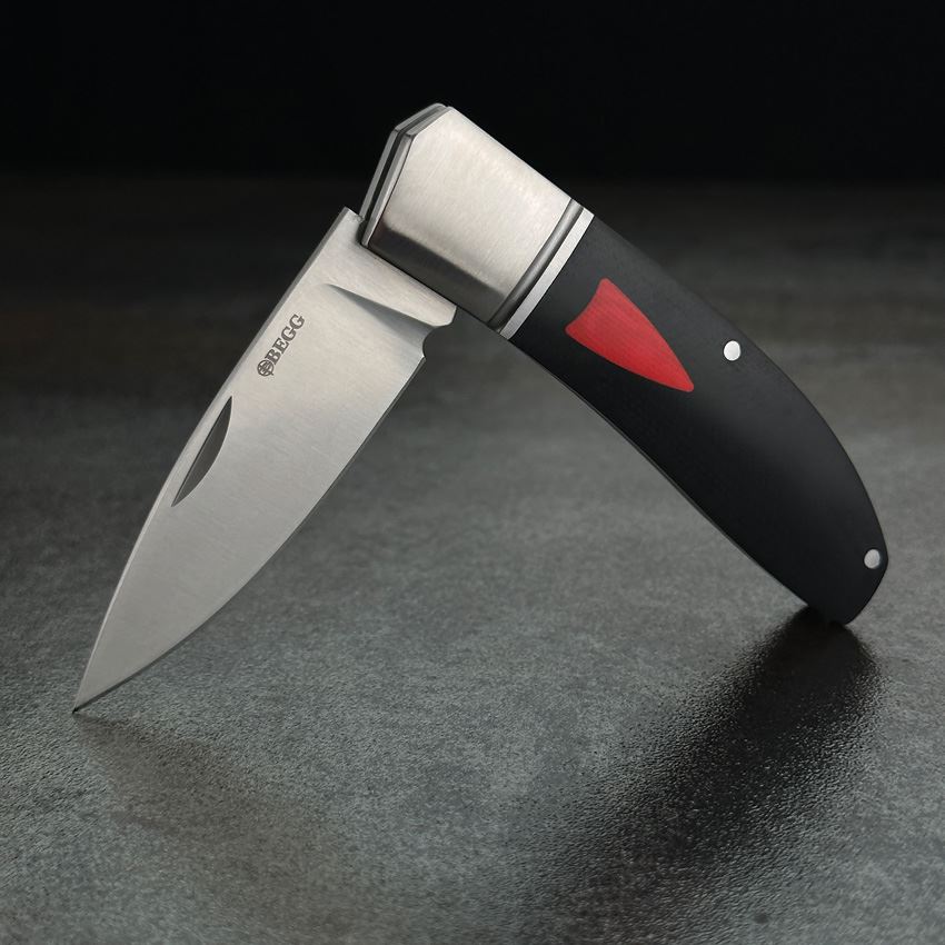 Begg 040 Black Widow Slip Joint Knife Black/Red Handles