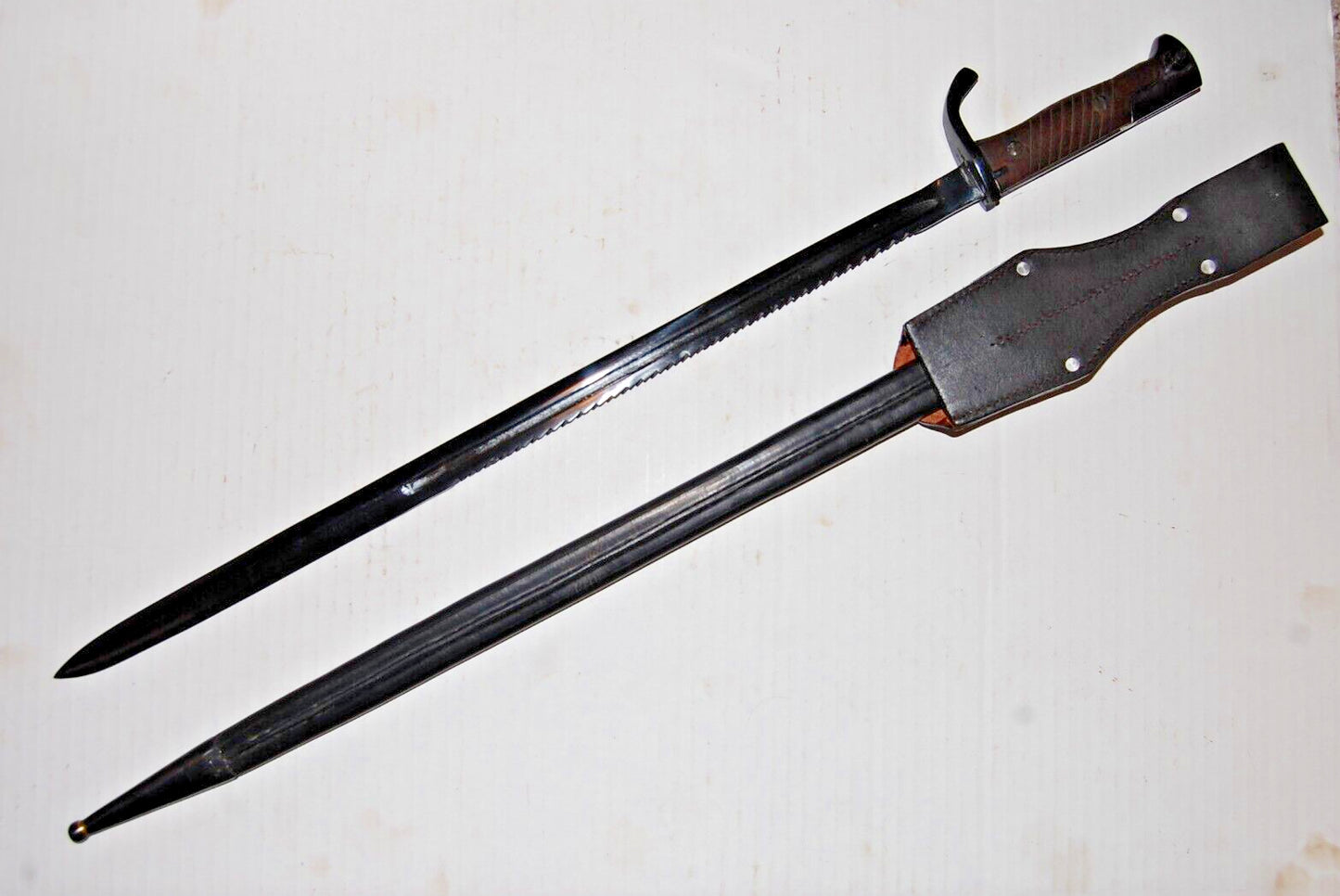 German M1898 Butcher Saw Back Sword Bayonet with Scabbard & Frog - High-Quality Reproduction