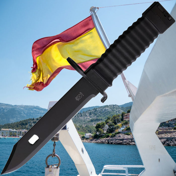 Discover the exquisite Spain craftsmanship of the Aitor Combat Knife Sleek Black