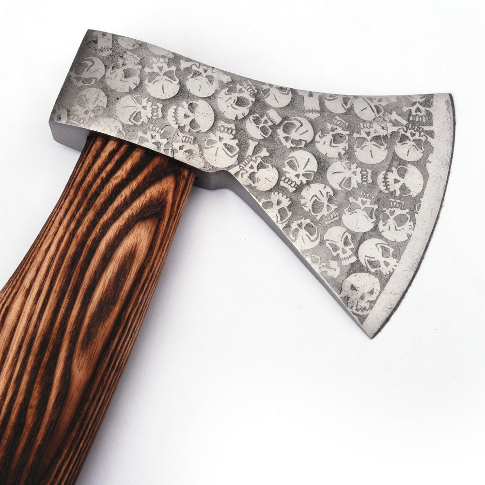 Smokin Skull Functional Outdoor Axe