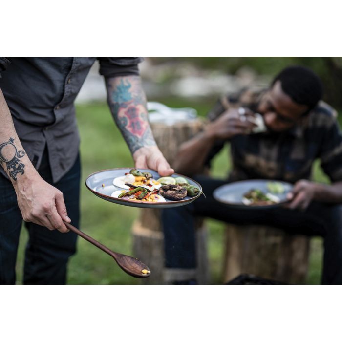 Barebones Living Enamel Plate Set