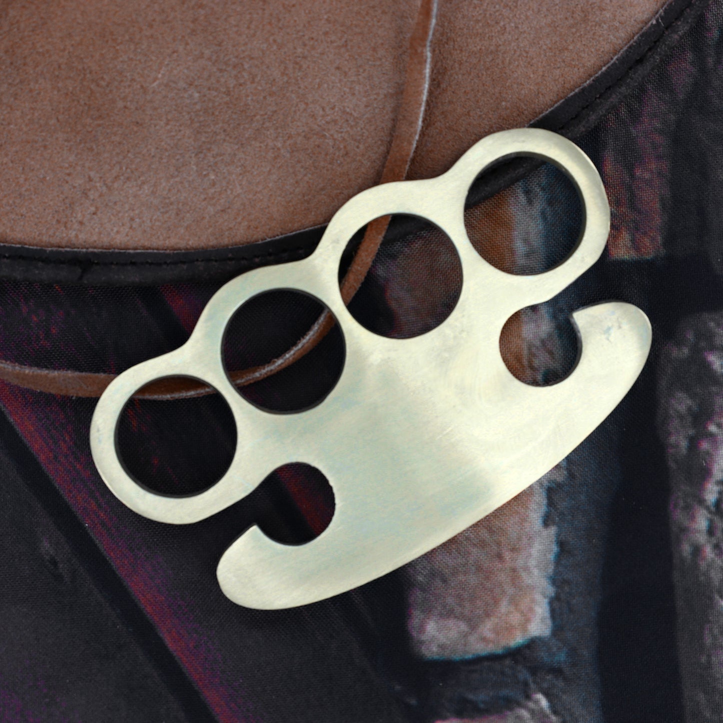 Last Chance 100% Solid Brass Knuckle Duster Novelty Paper Weight Knuckles