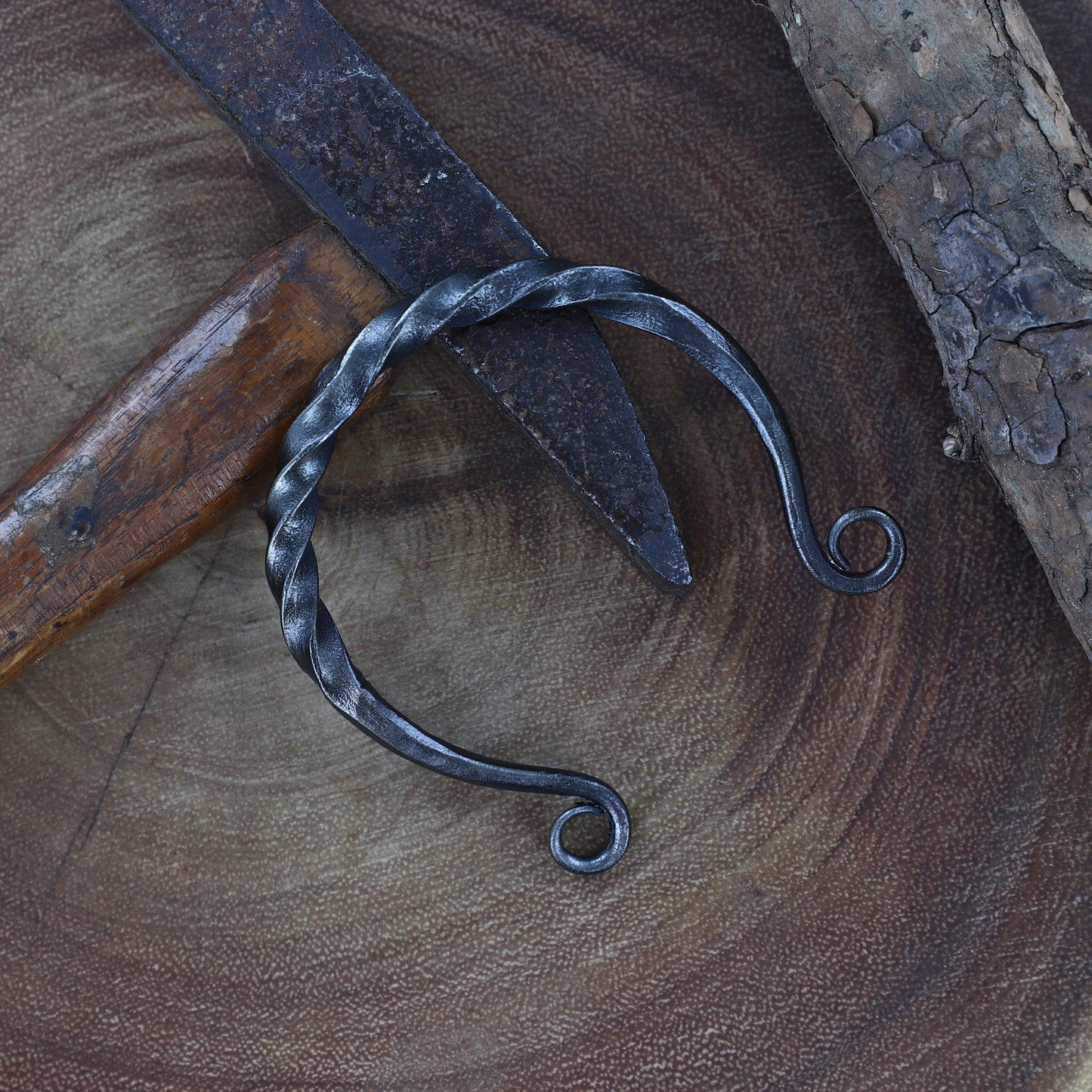 Bit of Shine Unisex Twisted Medieval Arm Ring