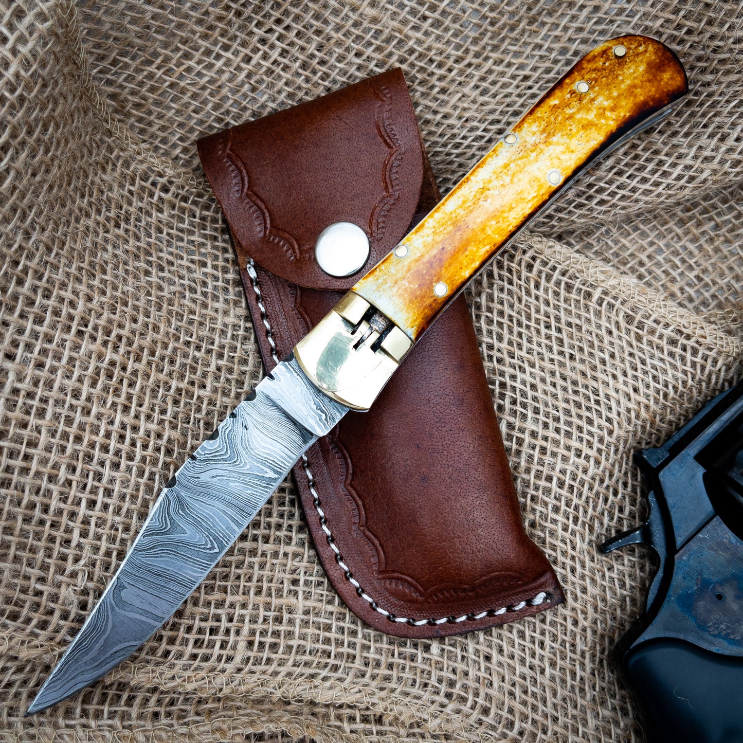 Ashen Reflex Clip Point Automatic Damascus Lever Lock Knife