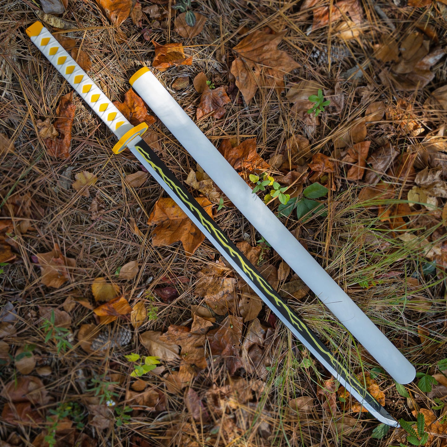 Art of Thunder Yellow Nichirin Katana | Kimetsu No Yaiba Agatsuma Zenitsu Replica Polyurethane Foam Sword