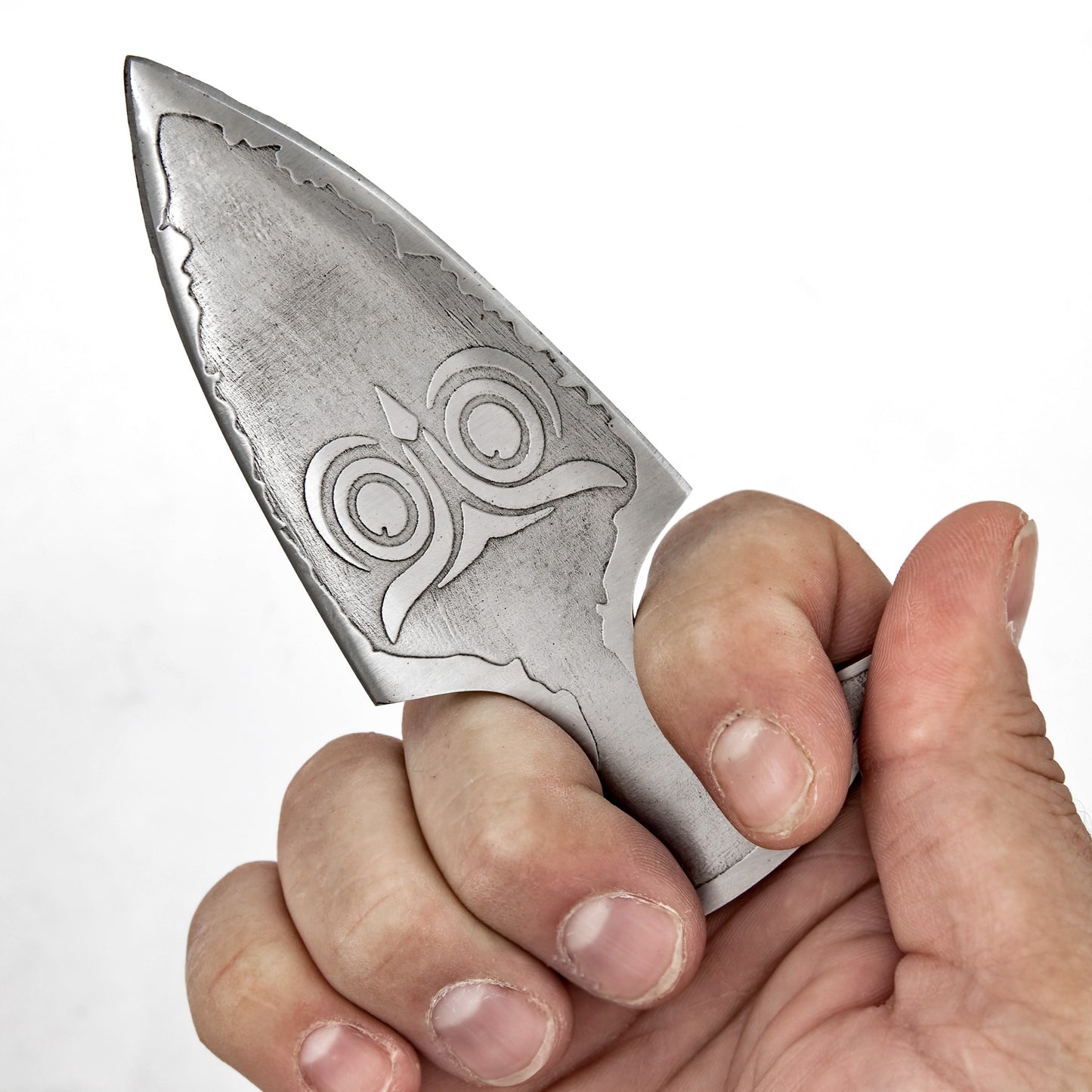 Omniscient Viewpoint Push Dagger | High Carbon Steel Owl Face Punch Pocket Neck Knife