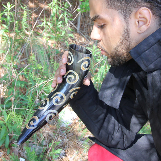 Medieval Swirl Dining Hall Drinking Horn