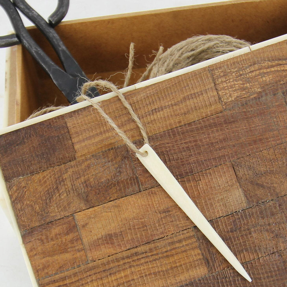 Natural Bone Renaissance Embroidery Needle