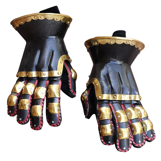 Armory Replicas ™ The Cursed Black Knight Functional Medieval Armor Gauntlets