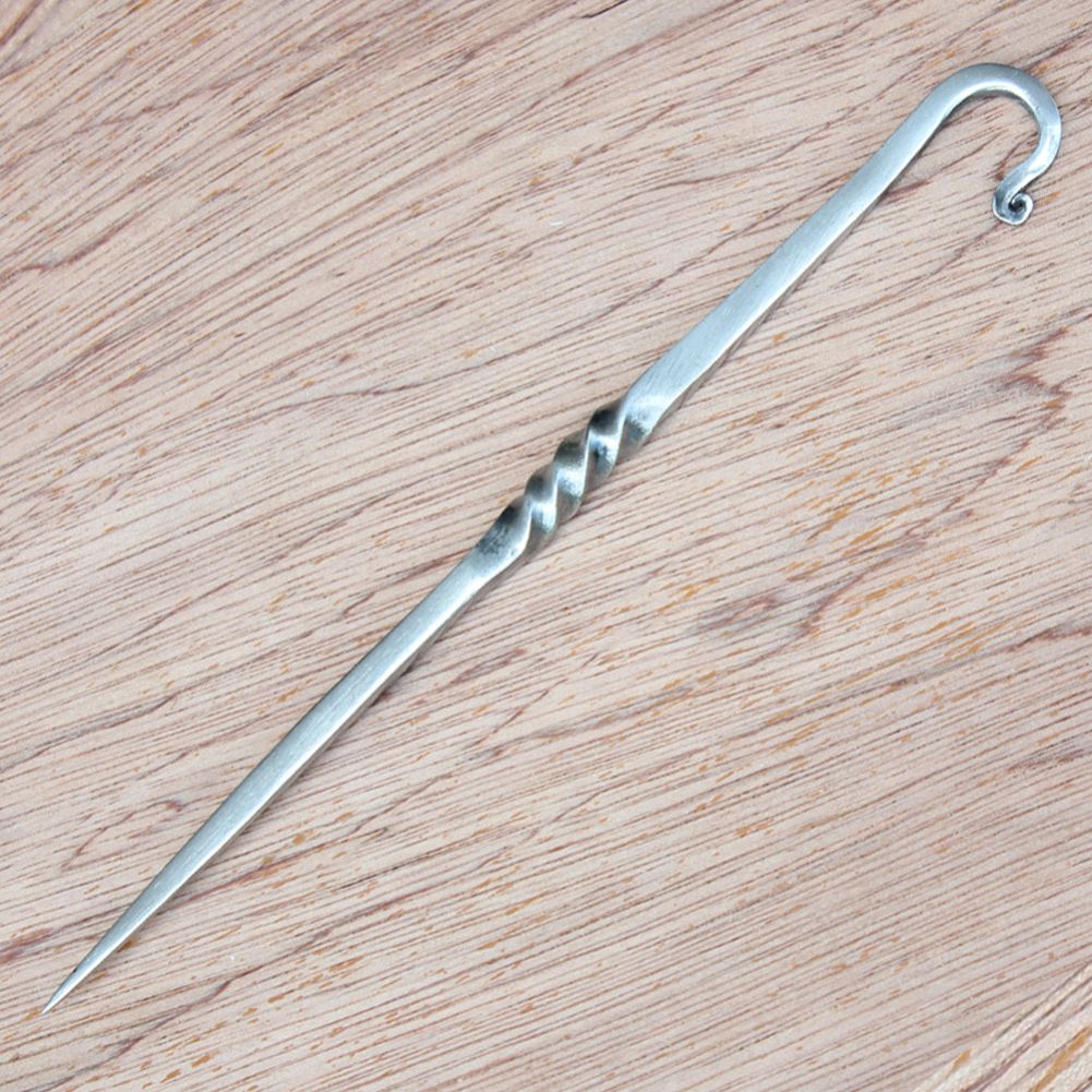 Medieval Style Stainless Twisted Eating Pick