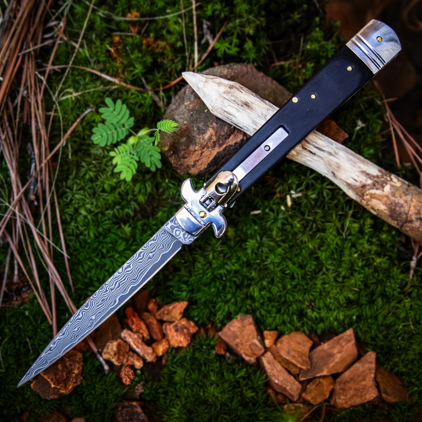 Sleepwalker Damascus Steel Automatic Lever Lock Stiletto Knife