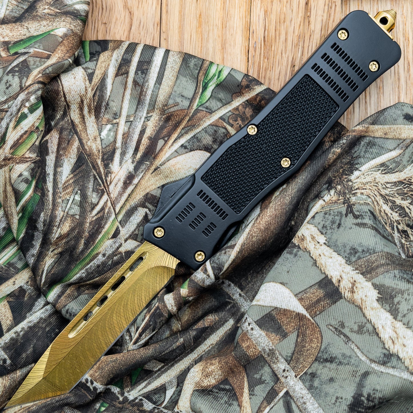 Covered in Gold Deluxe Automatic Dual Action OTF Knife