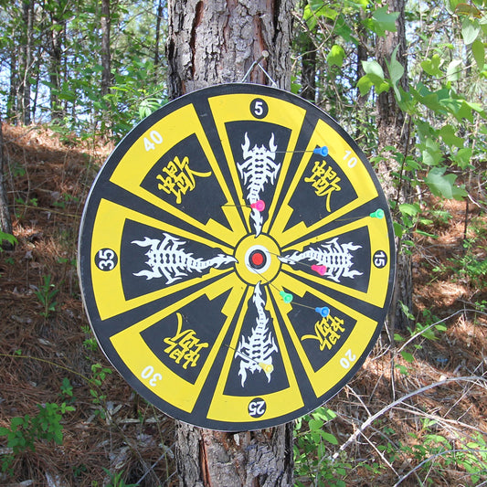 Oriental Stinger Bullseye Throwing Knife Target Dart Board