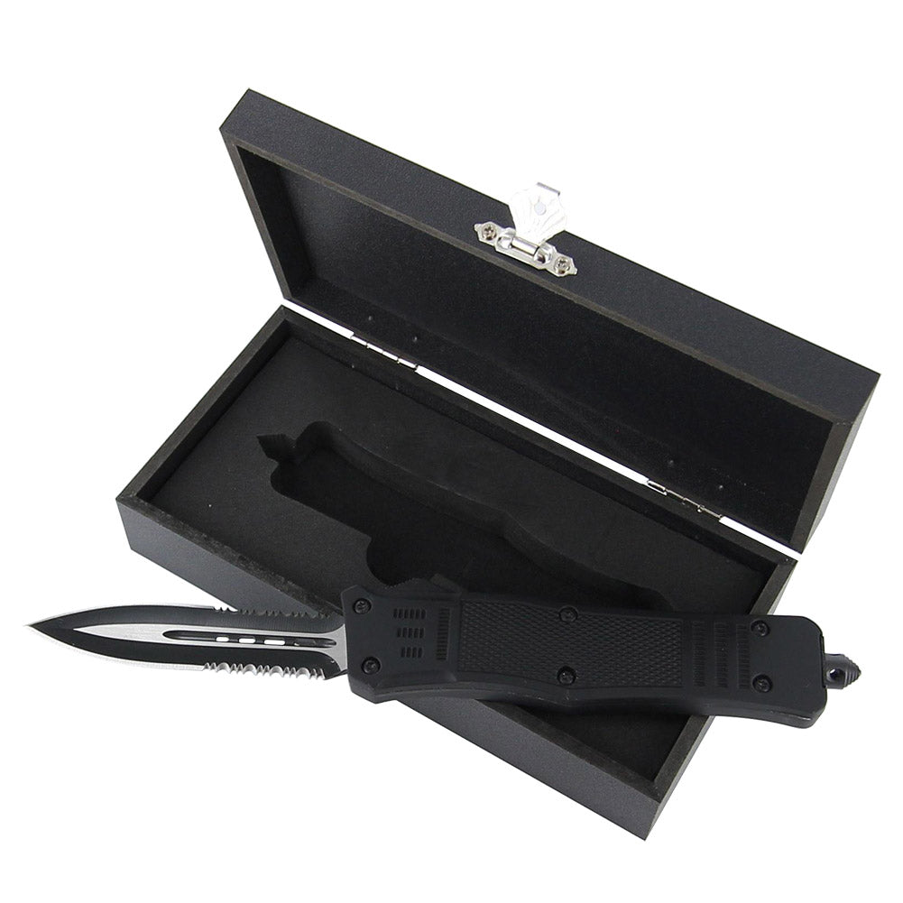 Automatic Wolf Den Head Hunter Knife Set