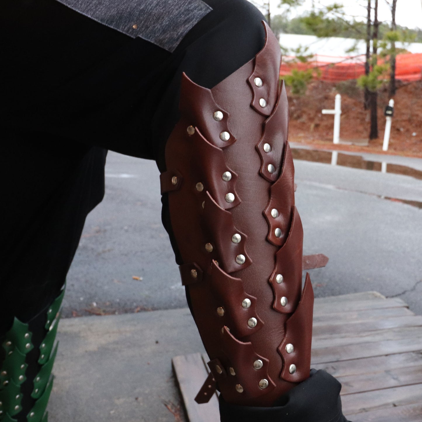 Drogo's Fury Dragon Scale Adjustable Leather Leg Greaves | Brown |